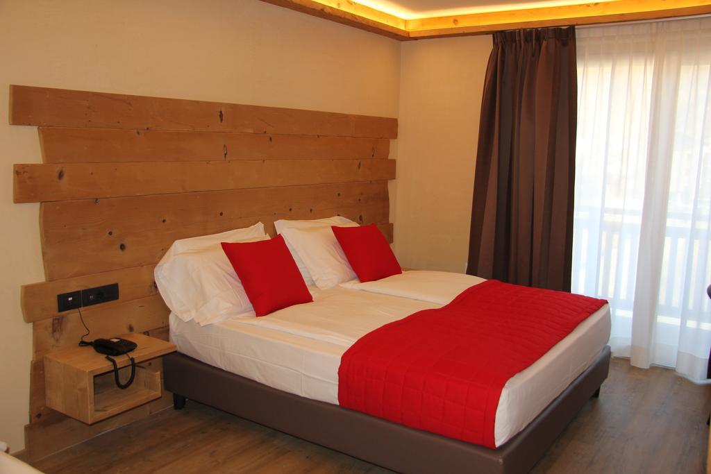 Francesin Active Hotel ลีวินโญ ห้อง รูปภาพ