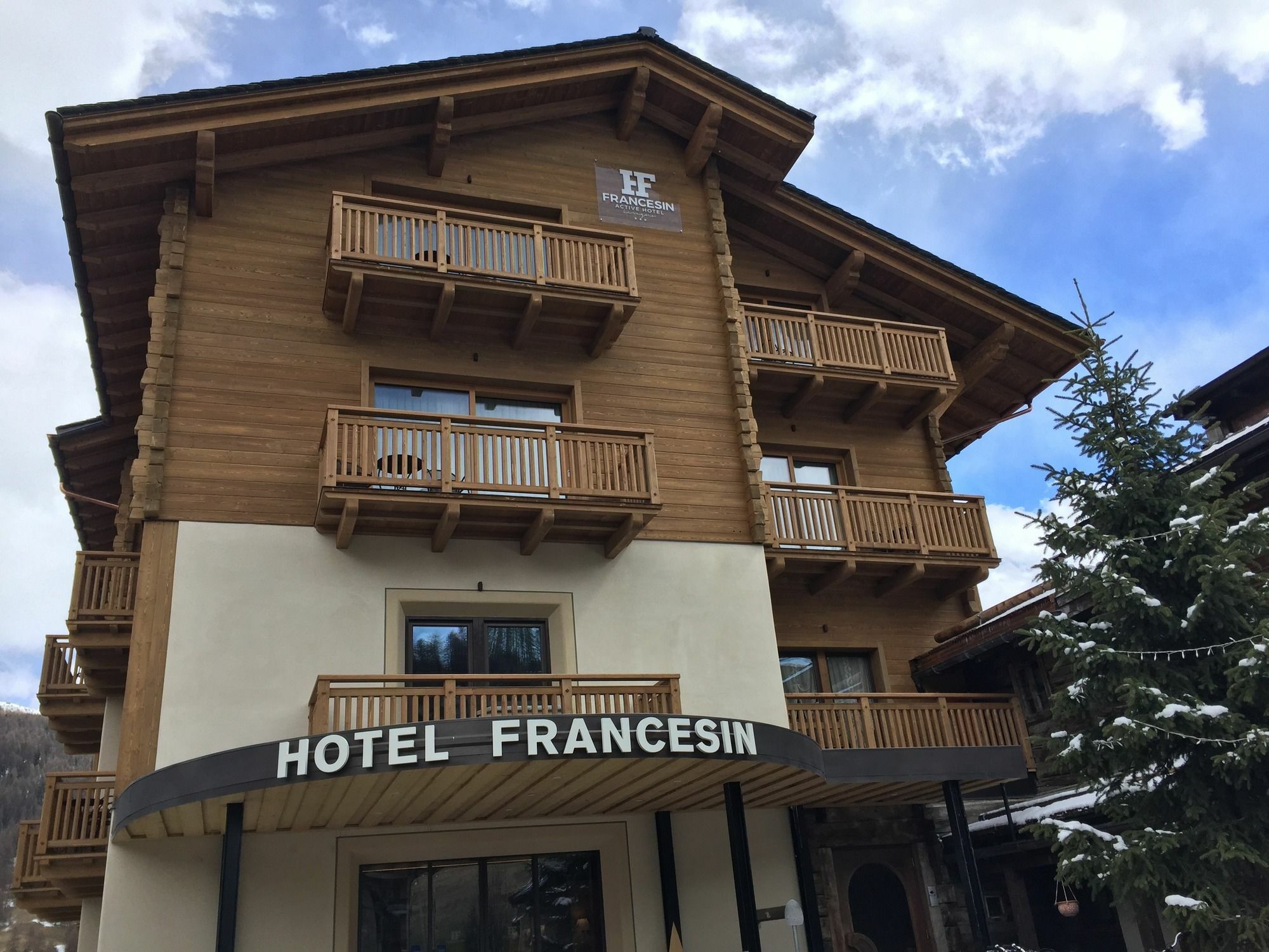 Francesin Active Hotel ลีวินโญ ภายนอก รูปภาพ